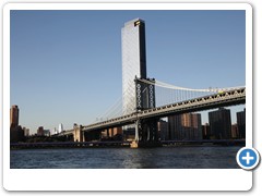 1049_New_York_Brooklyn_Bridge_Park