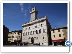 1225_Montepulciano_Piazza_Grande