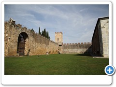 0444_Pisa_Stadtmauer