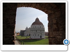 0451_Pisa_Stadtmauer