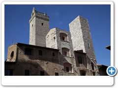 2032_San_Gimignano