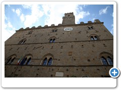 0565_Volterra_Piazza_dei_Priori