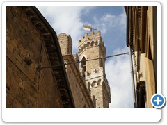 0567_Volterra_Piazza_dei_Priori