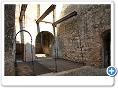 2513_Sirmione_Rocca_Scaligera